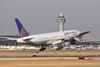 United Airlines 777