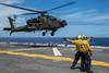 AH-64E landing qualifications on USS Peleliu c US Navy