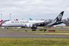 Air_New_Zealand_(ZK-NZR)_Boeing_787-9_Dreamliner_at_Sydney_Airport_(5)