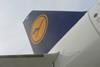 Lufthansa tail slot