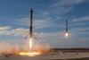 Falcon 9 rockets landing c SpaceX