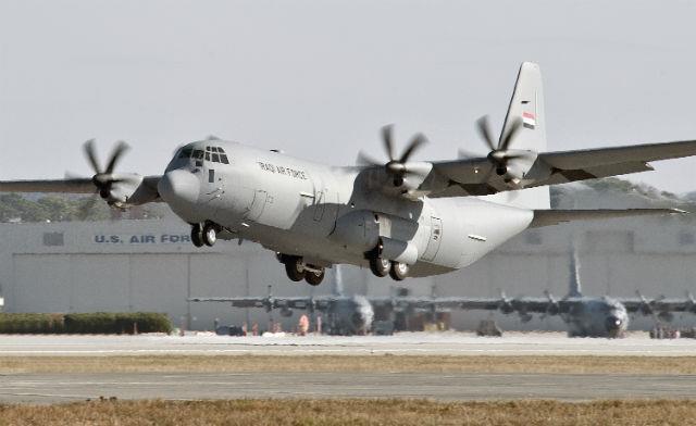 PICTURE: Iraq receives C-130J transports | News | Flight Global