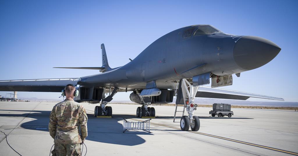 B-1B Pylon Work Sets Stage For Hypersonic Weapons Carriage | News ...