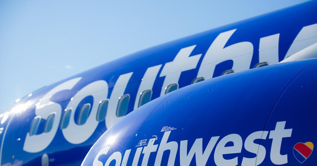 Southwest axes 15% of corporate jobs in first-ever layoff