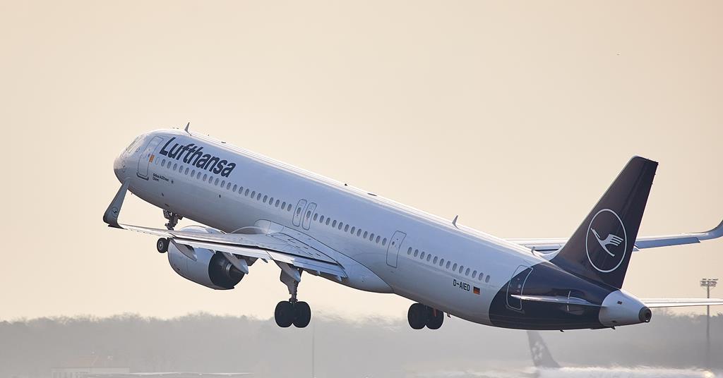 Lufthansa Group membatalkan 33.000 penerbangan pada bulan Januari dan Februari: CEO |  Berita