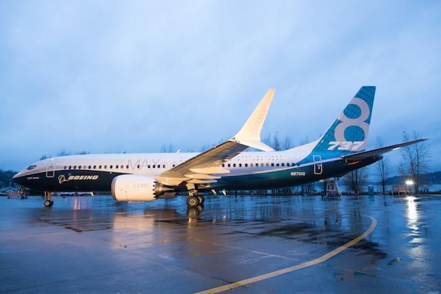 Boeing unveils teal-liveried 737 Max 8 | News | Flight Global