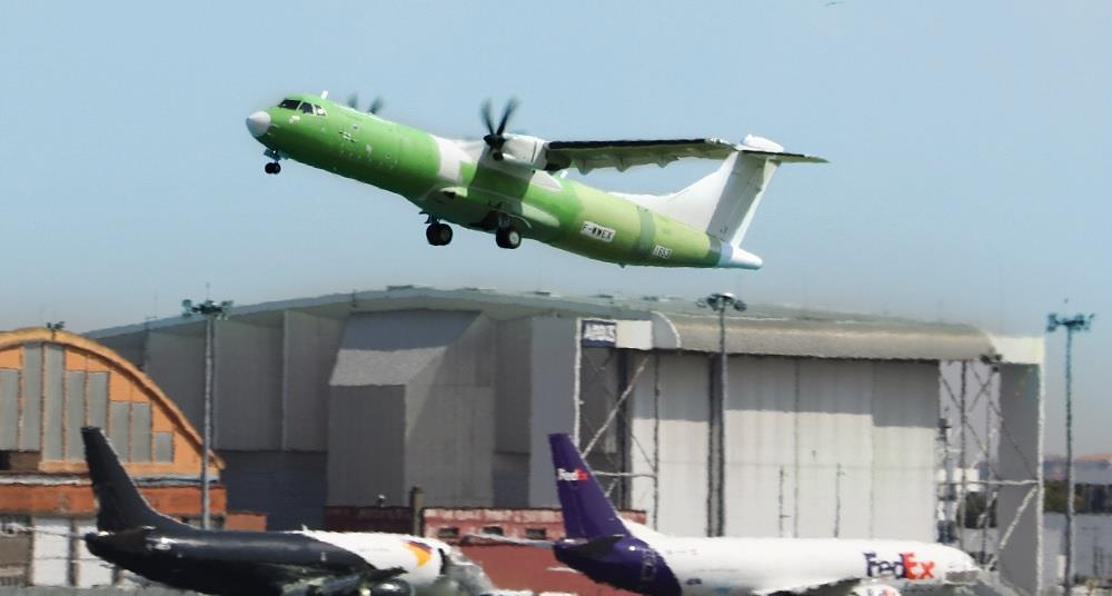 Empire Airlines takes delivery of its first ATR 72-600F