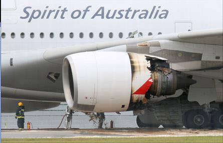 PICTURES & VIDEO: Qantas A380 Makes Emergency Landing After Losing ...