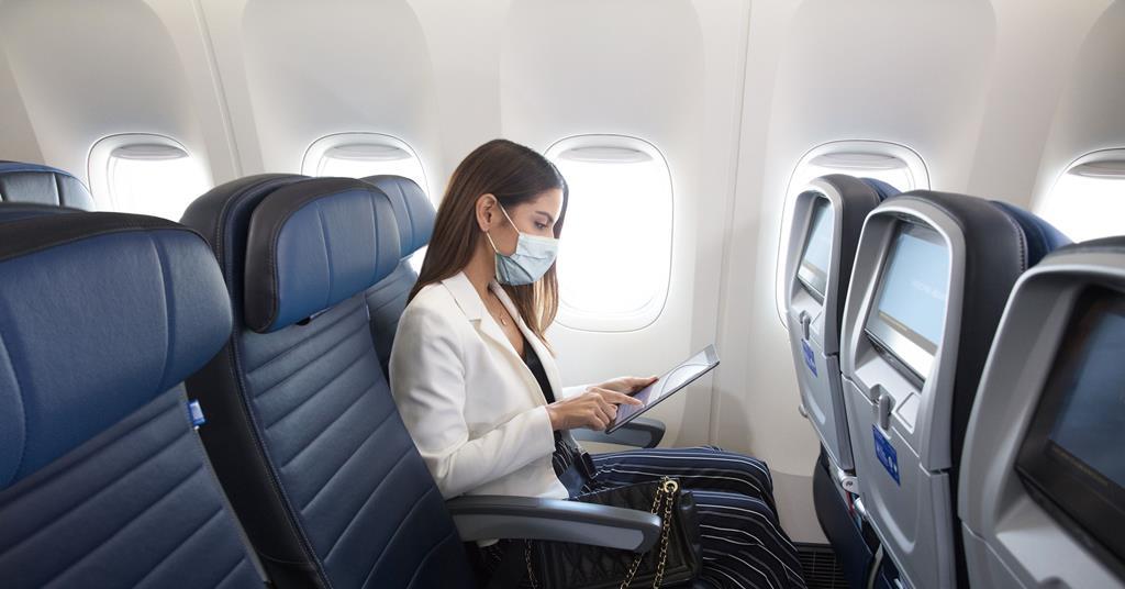 US CDC urges Justice Department to appeal mask ruling News Flight