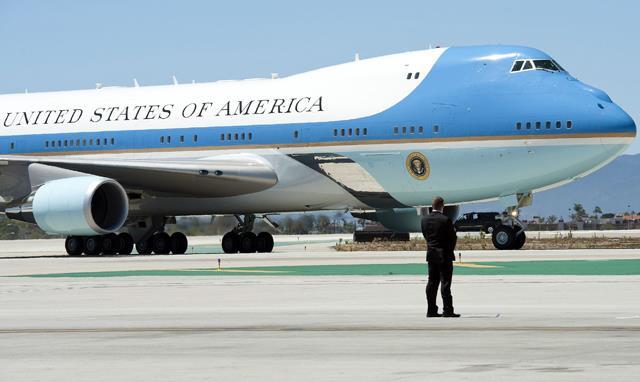 USAF issues RfP for initial design of next Air Force One | News ...