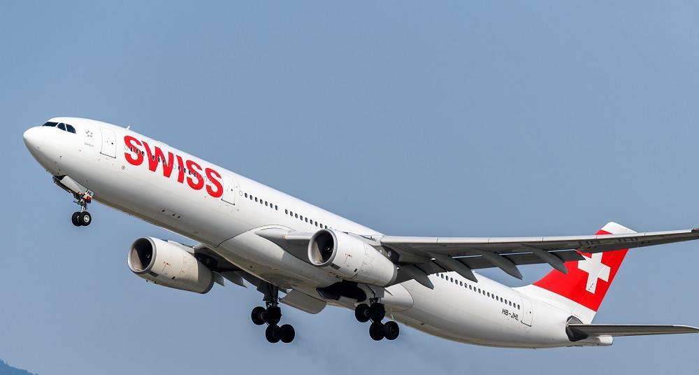 Schabak1/600 オーストリア航A330 File:43af - Swissair Airbus A330-223; HB-IQA@ZRH;07.11.1998
