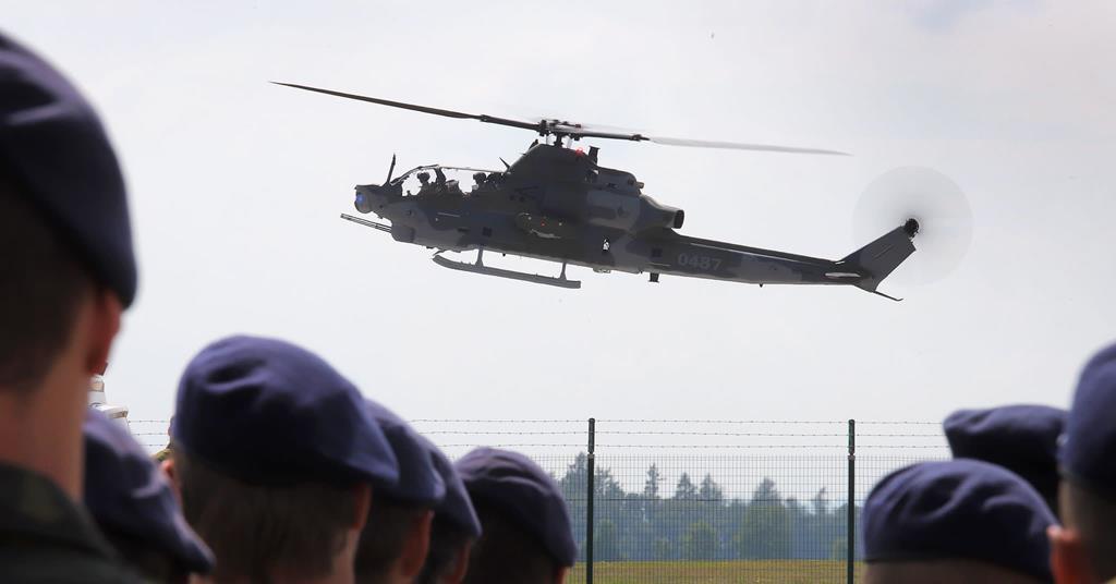 České AH-1Z odlétají, Praha vyřadí Mi-24 na Ukrajinu |  zprávy