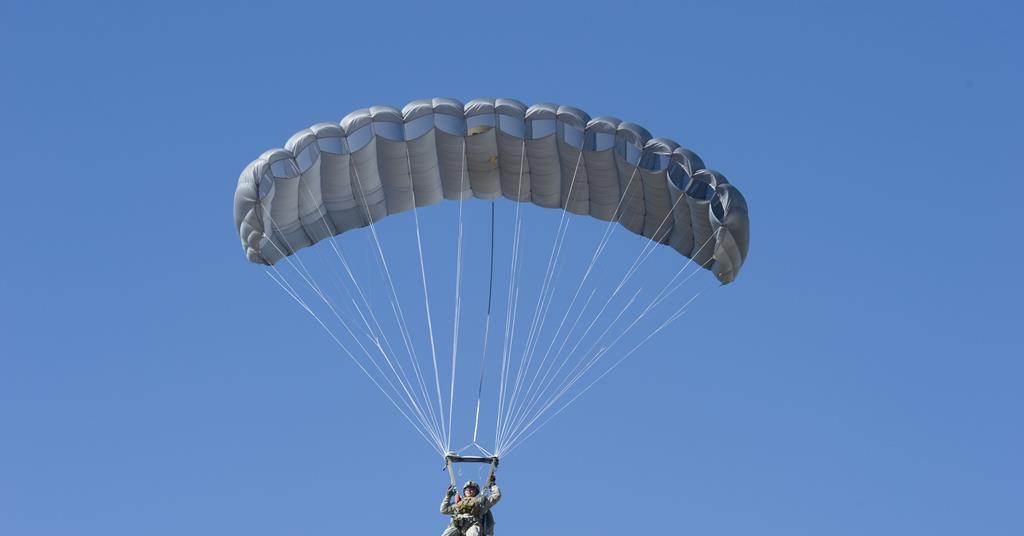 US Special Ops look for parachute to deploy above 25,000ft for