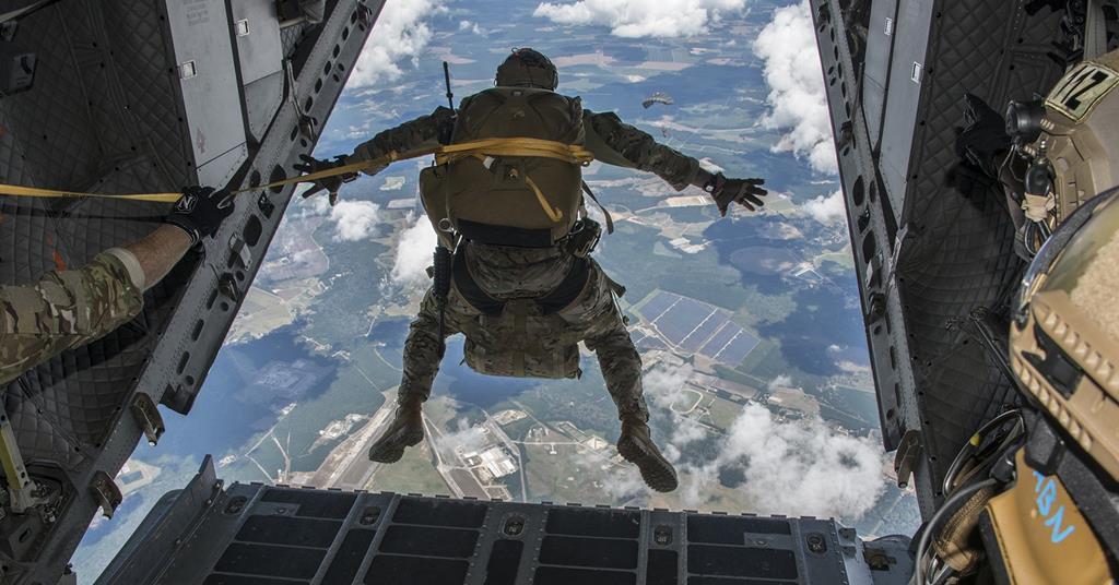 US Special Ops look for parachute to deploy above 25,000ft for standoff ...
