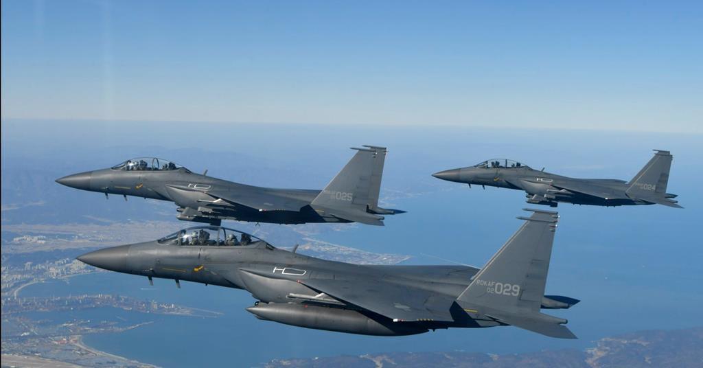 한국은 F-15K를 업그레이드합니다.  더 많은 통신사 구매 |  소식