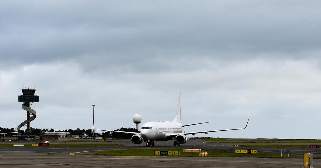 Rex takes its first 737-800 | News | Flight Global