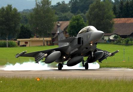 Switzerland picks Gripen for F 5 replacement deal News Flight