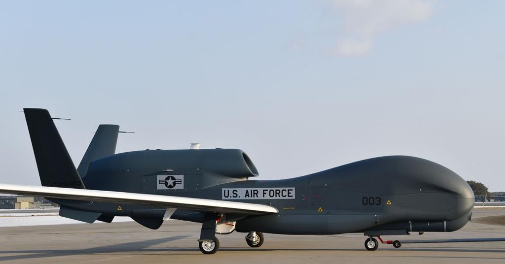 JASDF’s first RQ-4B Global Hawk arrives in Japan | News | Flight Global