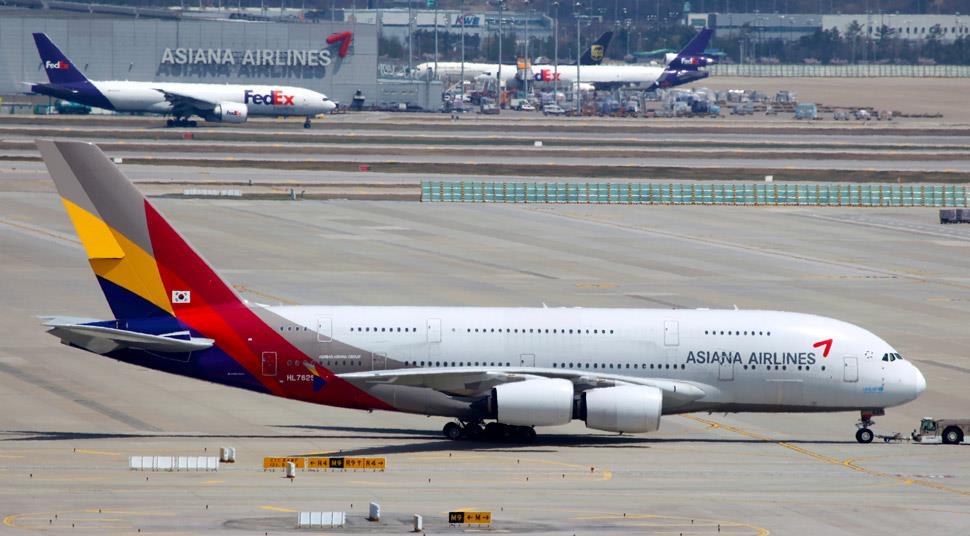 asiana airlines one world