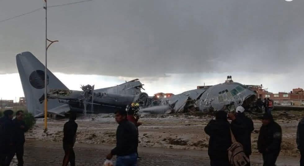 Investigators probe fatal Bolivian C-130H crash