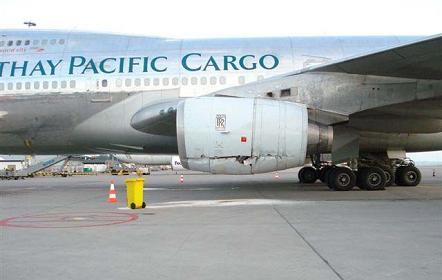 cathay pacific damaged baggage claim