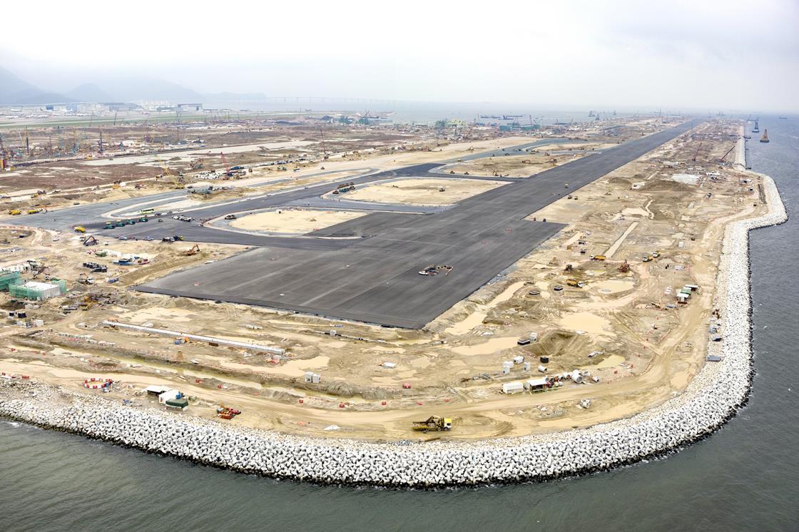 Hong Kong airport third runway on track for 2022 opening | News ...