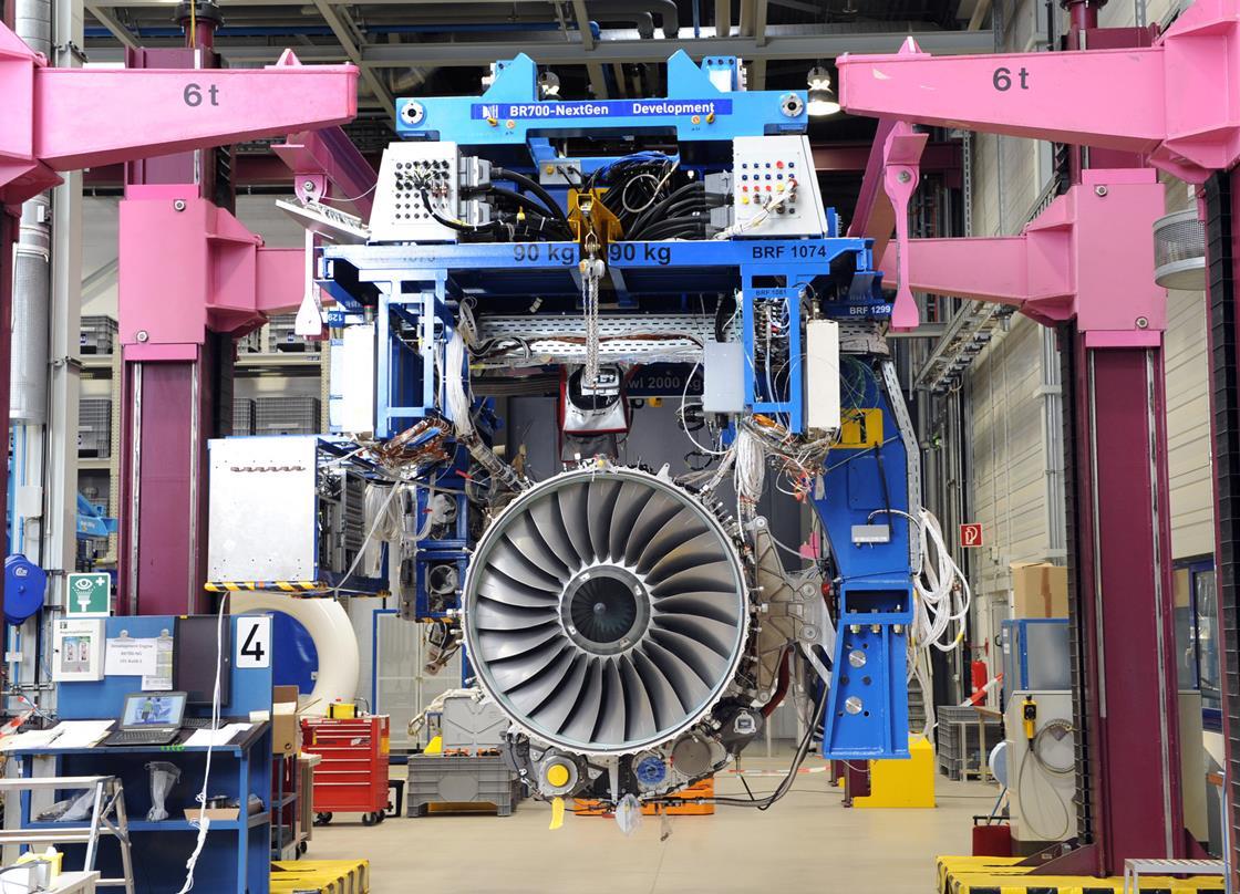 Rolls-Royce Advances Hydrogen-Powered Business Jet Engine Trials