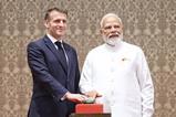 Macron Modi