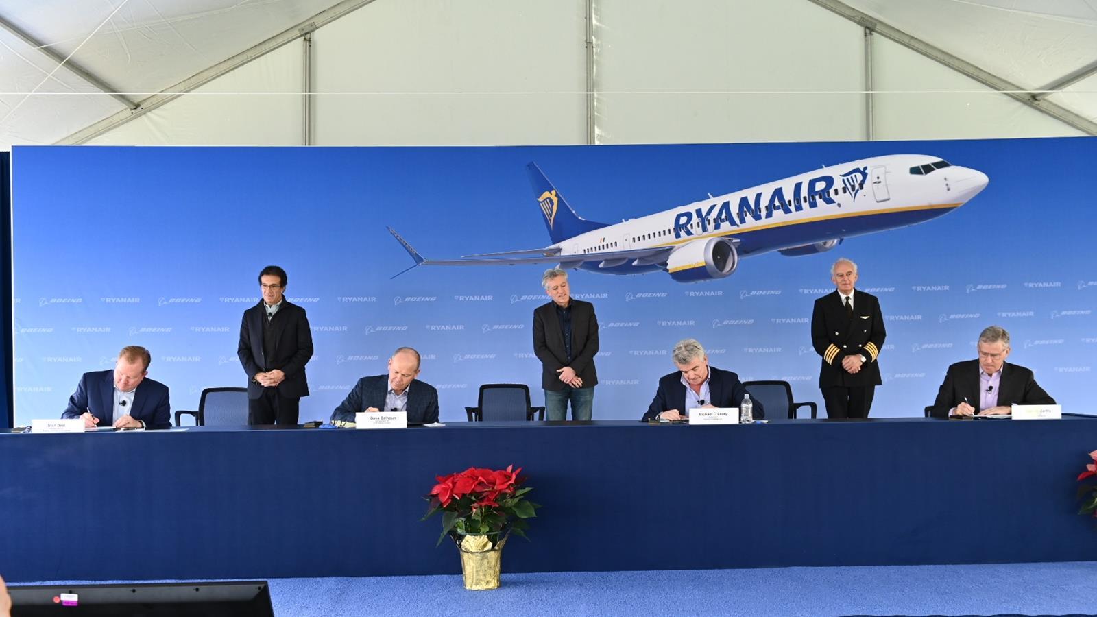 Ryanair Boeing Max signing Dec 2020