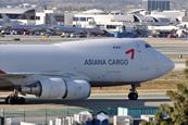 Asiana_Airlines,_Boeing_747-48EF,_HL7420_-_LAX_(22709700950)