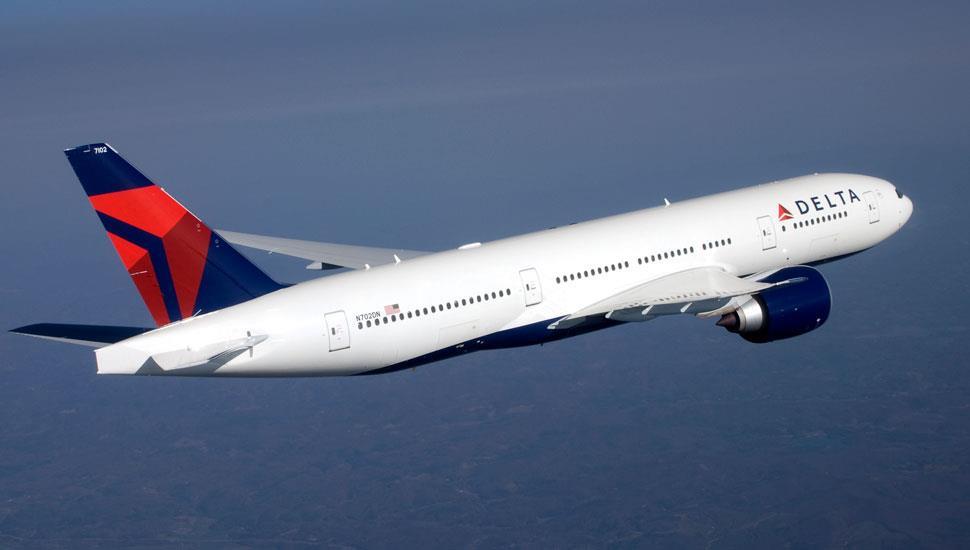 Delta 777 Dumps Fuel On Schoolchildren Before Making Emergency