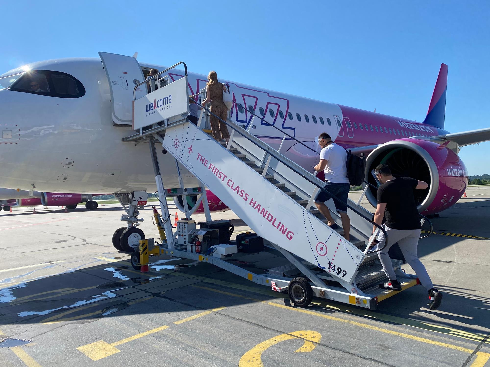 Wizz Air Chief Claims This Is Our Time As Carrier Expands Network News Flight Global