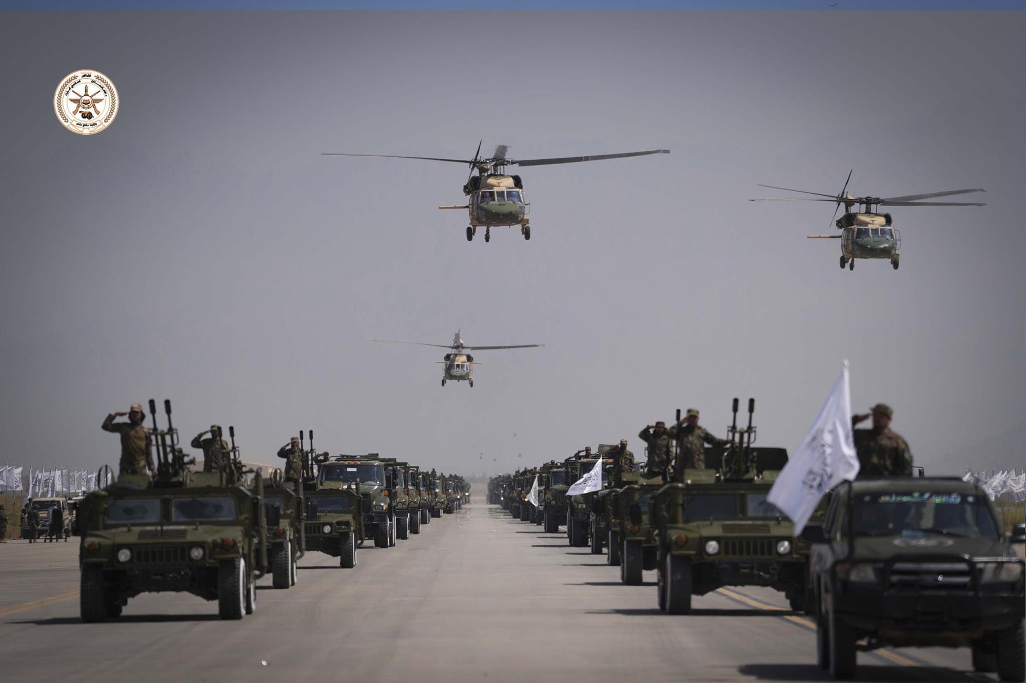 [Image: 104283_talibanvictorydayparadeuh60s_114305.jpeg]