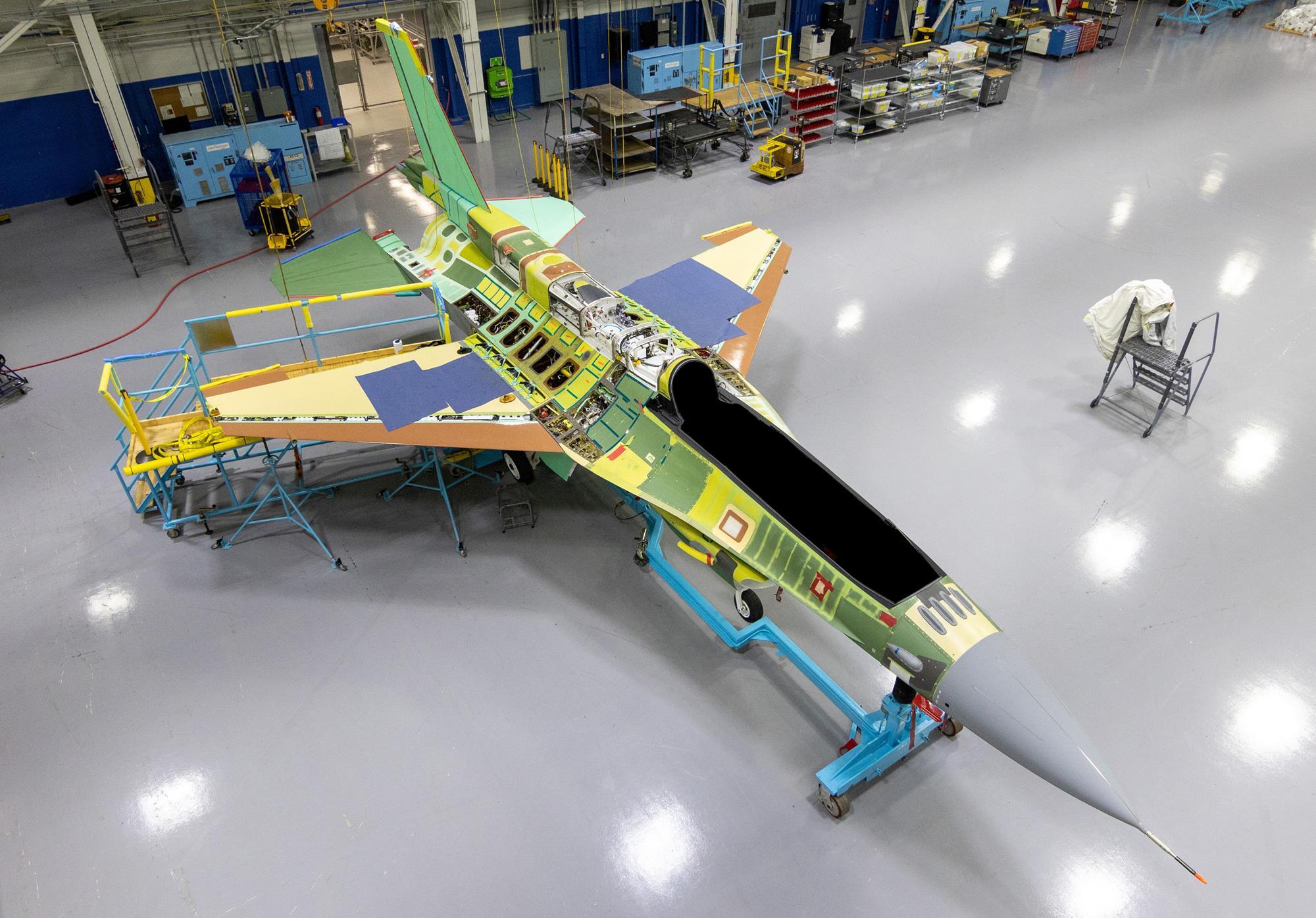 F 16 deliveries near resumption as Bahrain s lead Block 70 jet