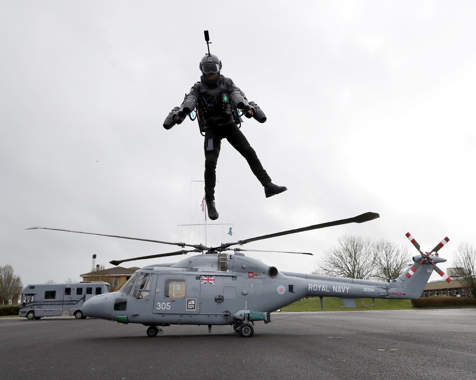 Dubai Police 'to use jet packs