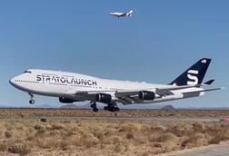 747-400 N744VG-c-Stratolaunch