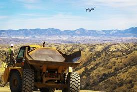 MV-22 flies over US Mexico border c USMC