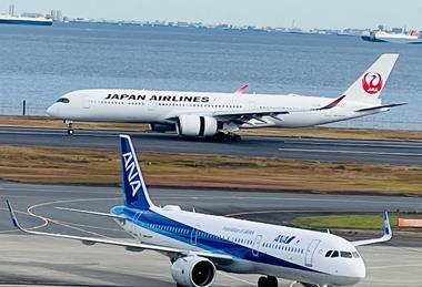 ANA JAL aircraft at Haneda