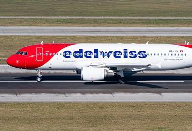 Edelweiss A320-c-AirTeamImages