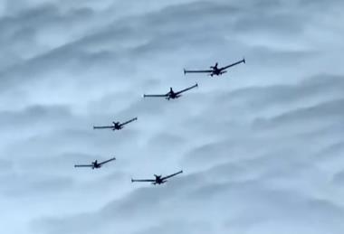 K2 Kamikaze formation