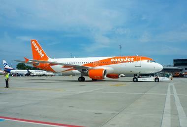 Taxibot trial-c-Airbus