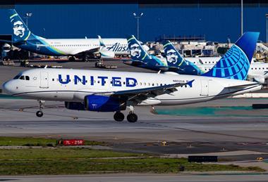 United Alaska -c- Wenjie Zheng _ Shutterstock