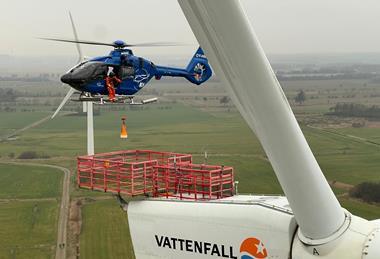 KN Helicopters-c-Oliver Johnson_Vertical