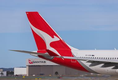 Qantas, Qantas tail Qantas logo