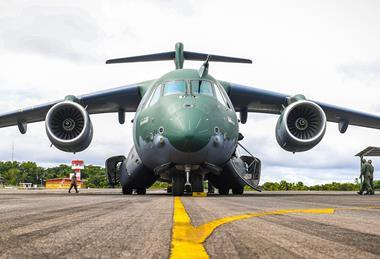 KC-390 ground