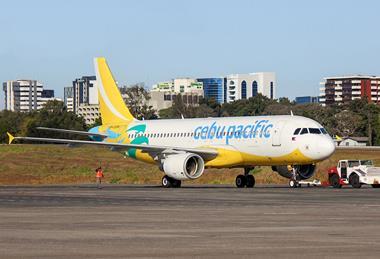 Cebu Pacific A320ceo-_52135565074