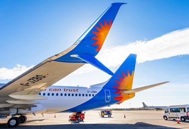 737-800 winglets-c-Jet2