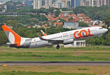 Gol 737-800-c-Rafael Luiz Canossa Creative Commons