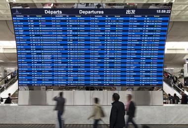 departure board CDG-c-Groupe ADP