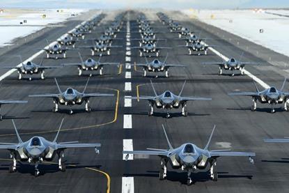 F-35 Elephant walk c USAF
